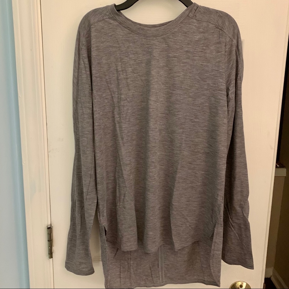 Under Armour Breathe Layering Top w/ Back Cutout
